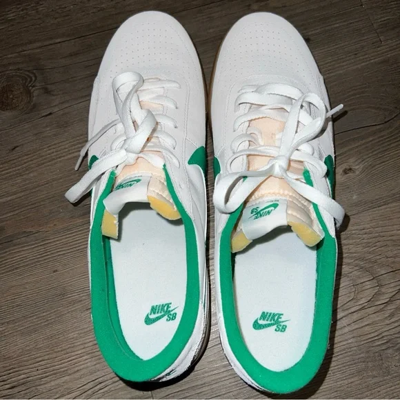 "NEW" Nike Men's SB Heritage Vulc Sneakers Size 13 US - Picture 9 of 9